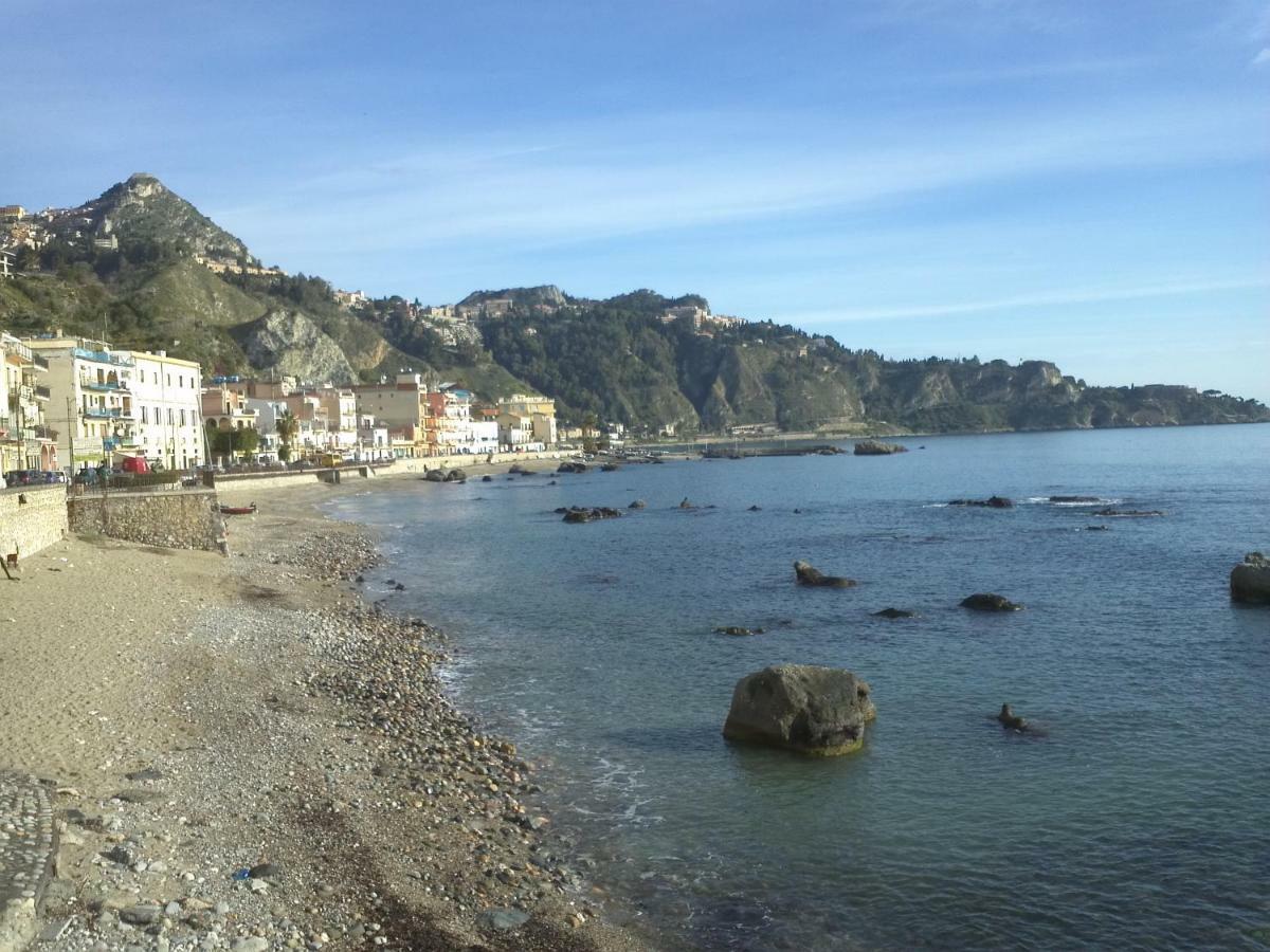 Taormina Holidays Giardini Naxos Esterno foto